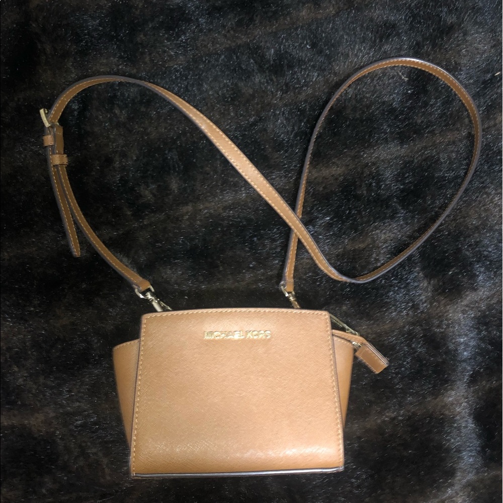 Michael Kors Crossbody Bag